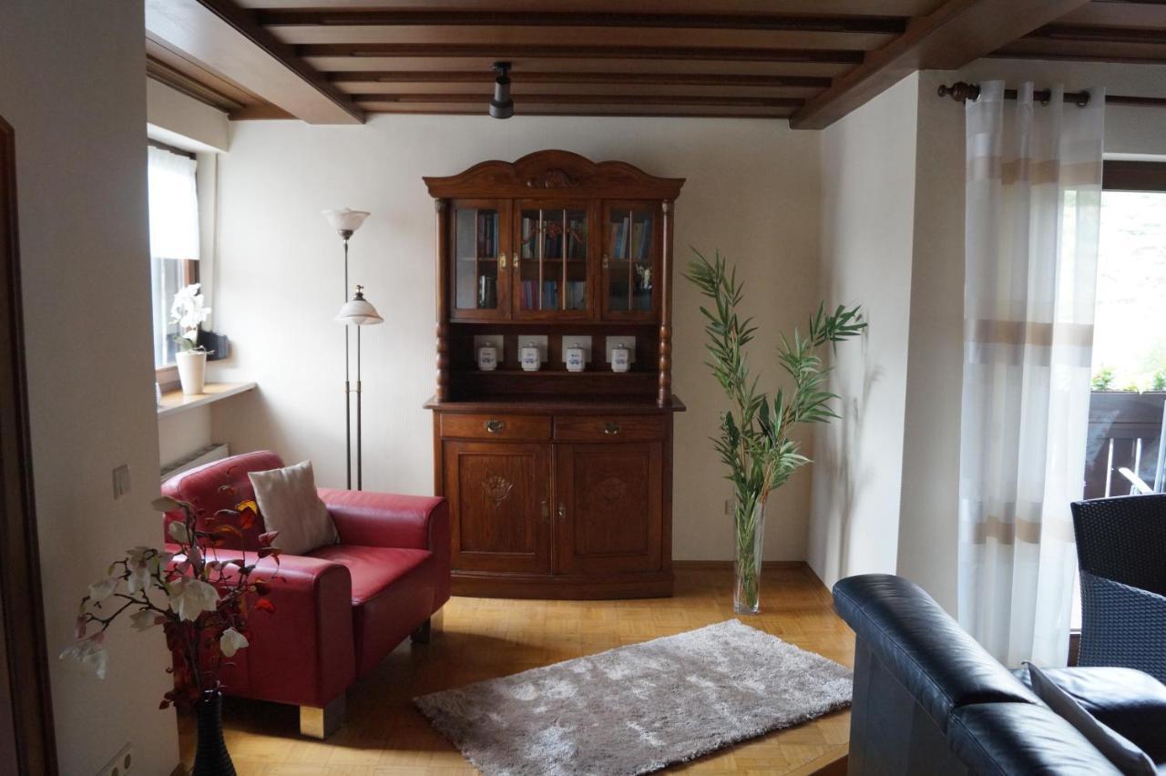 Ferienwohnung Unter Dem Schild Oberfell Exteriör bild