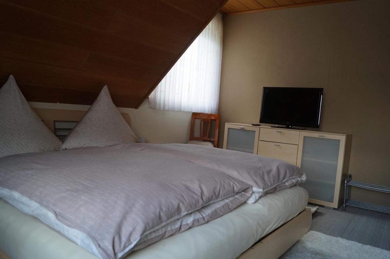 Ferienwohnung Unter Dem Schild Oberfell Exteriör bild